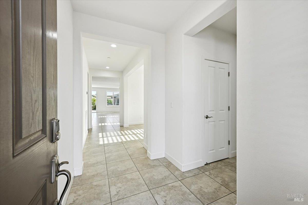 236 Shearwater Drive Rio Vista, CA 94571 - Photo 5 of 54