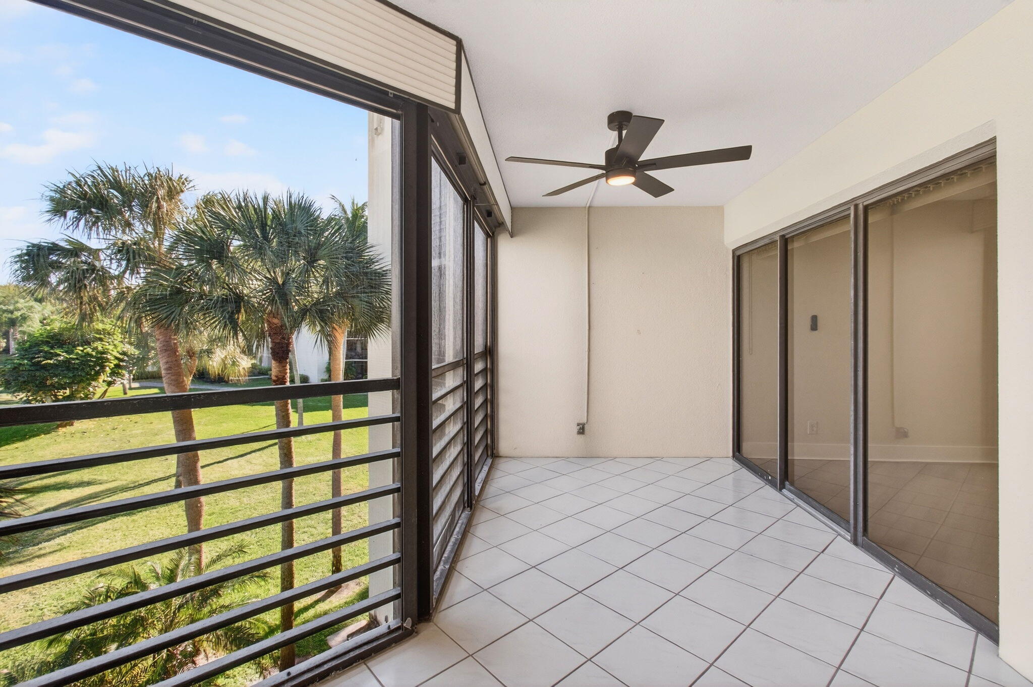 5900 Camino Del Sol, Unit 304 Boca Raton, FL 33433 - Photo 37 of 87 63-web-or-mls-DSC_4658