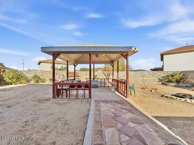 $217,950 | 2828 Owl Rock Place, El Paso, TX 79938