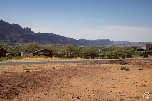 4152 Shadowfax Run, Unit 12 Moab, UT 84532 - Photo 3 of 17