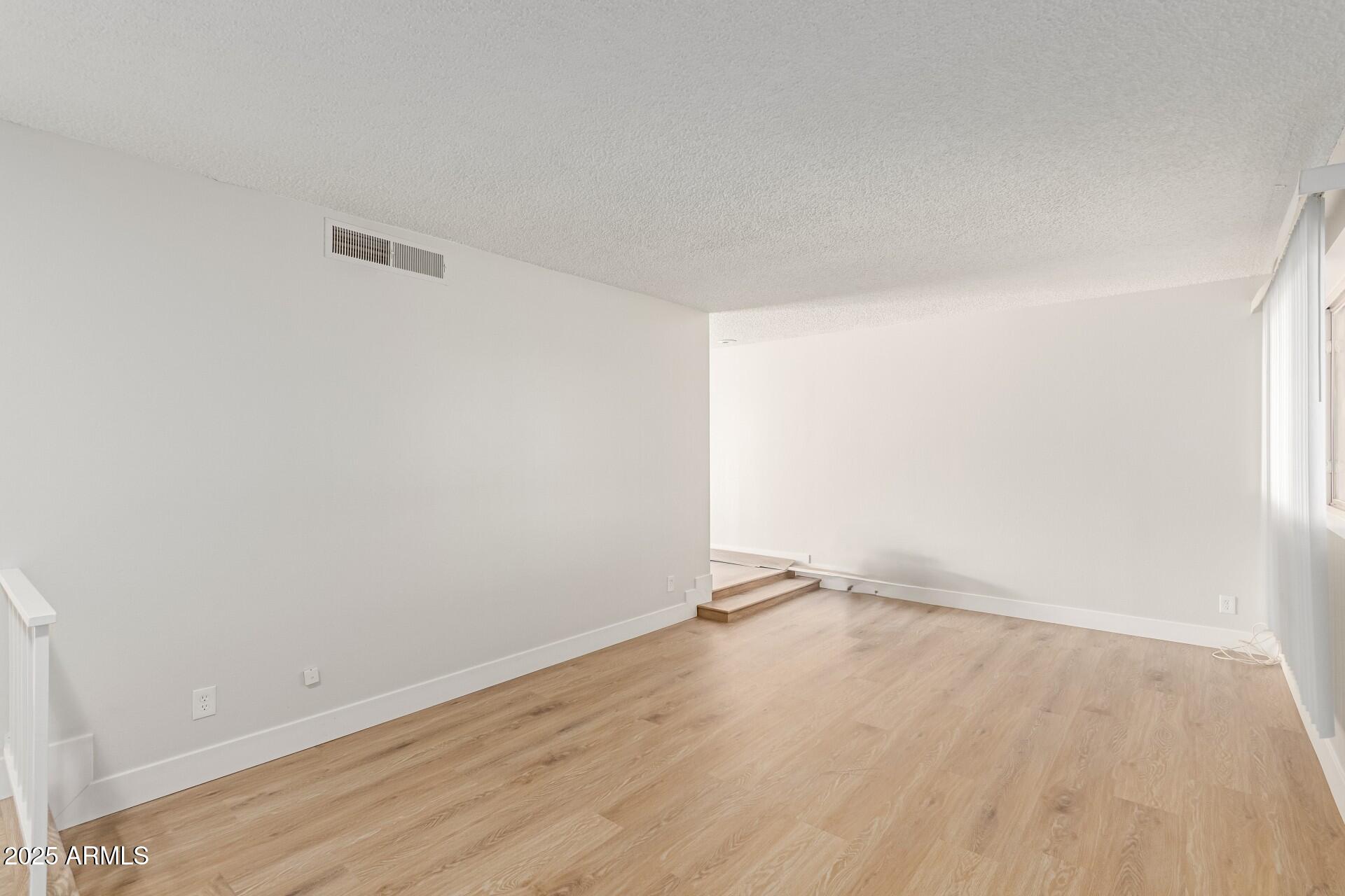1821 West Augusta Avenue Phoenix, AZ 85021 - Photo 8 of 28