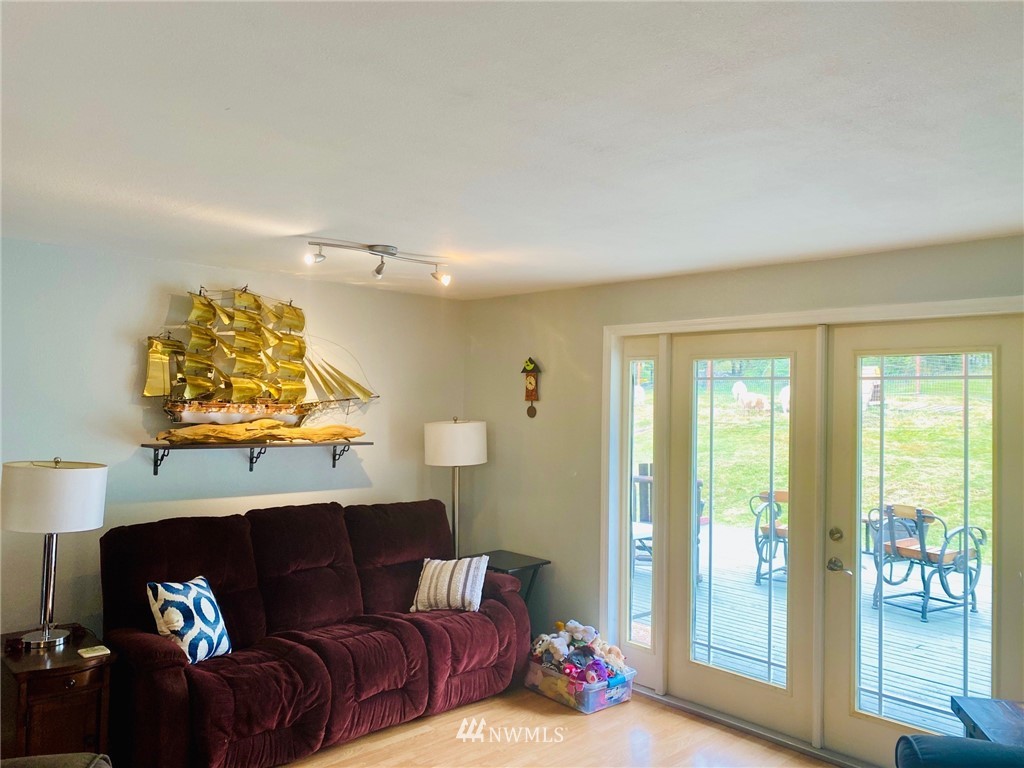 1360 Township Line Road Port Angeles, WA 98362 - Photo 12 of 37 Gallery Image 12