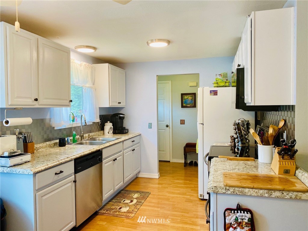 1360 Township Line Road Port Angeles, WA 98362 - Photo 7 of 37 Gallery Image 7