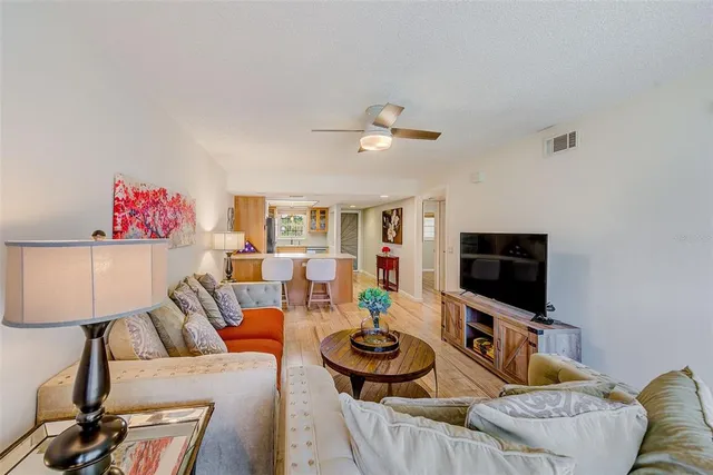 $220,000 | 12900 Vonn Road, Unit E205, Largo, FL 33774