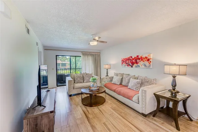 $220,000 | 12900 Vonn Road, Unit E205, Largo, FL 33774