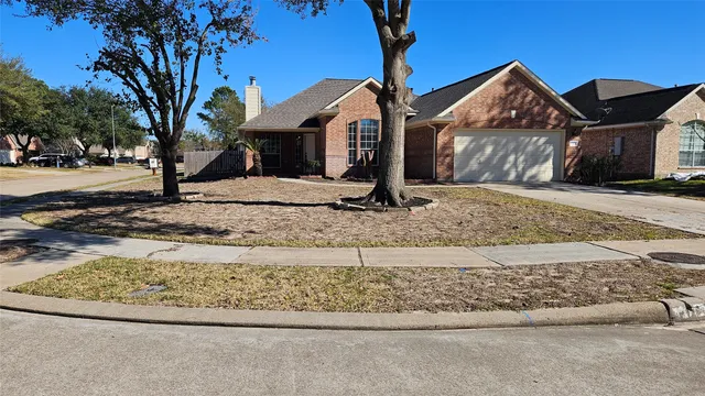 $2,350 | 12114 Dover Meadow, Houston, TX 77070