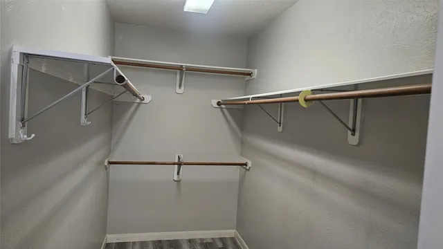 $2,350 | 12114 Dover Meadow, Houston, TX 77070