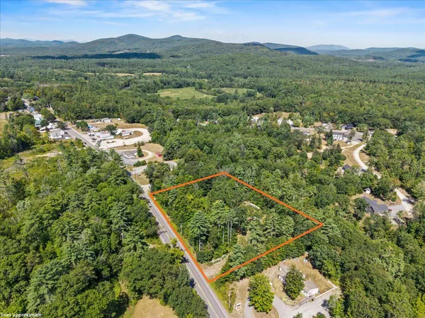 $142,900 | 6-13 Main Street, Cornish, ME 04020
