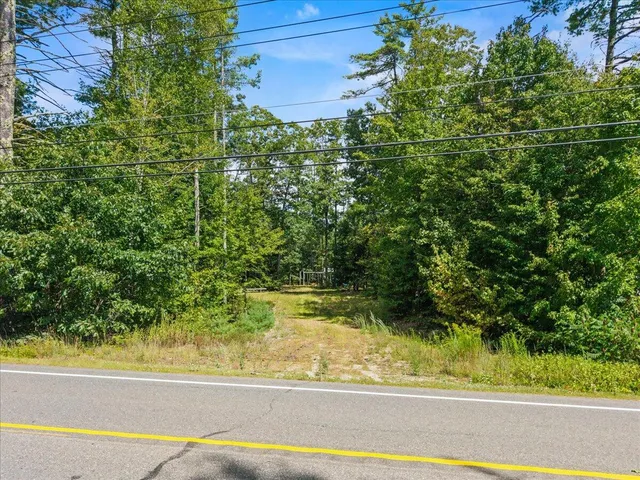 $142,900 | 6-13 Main Street, Cornish, ME 04020