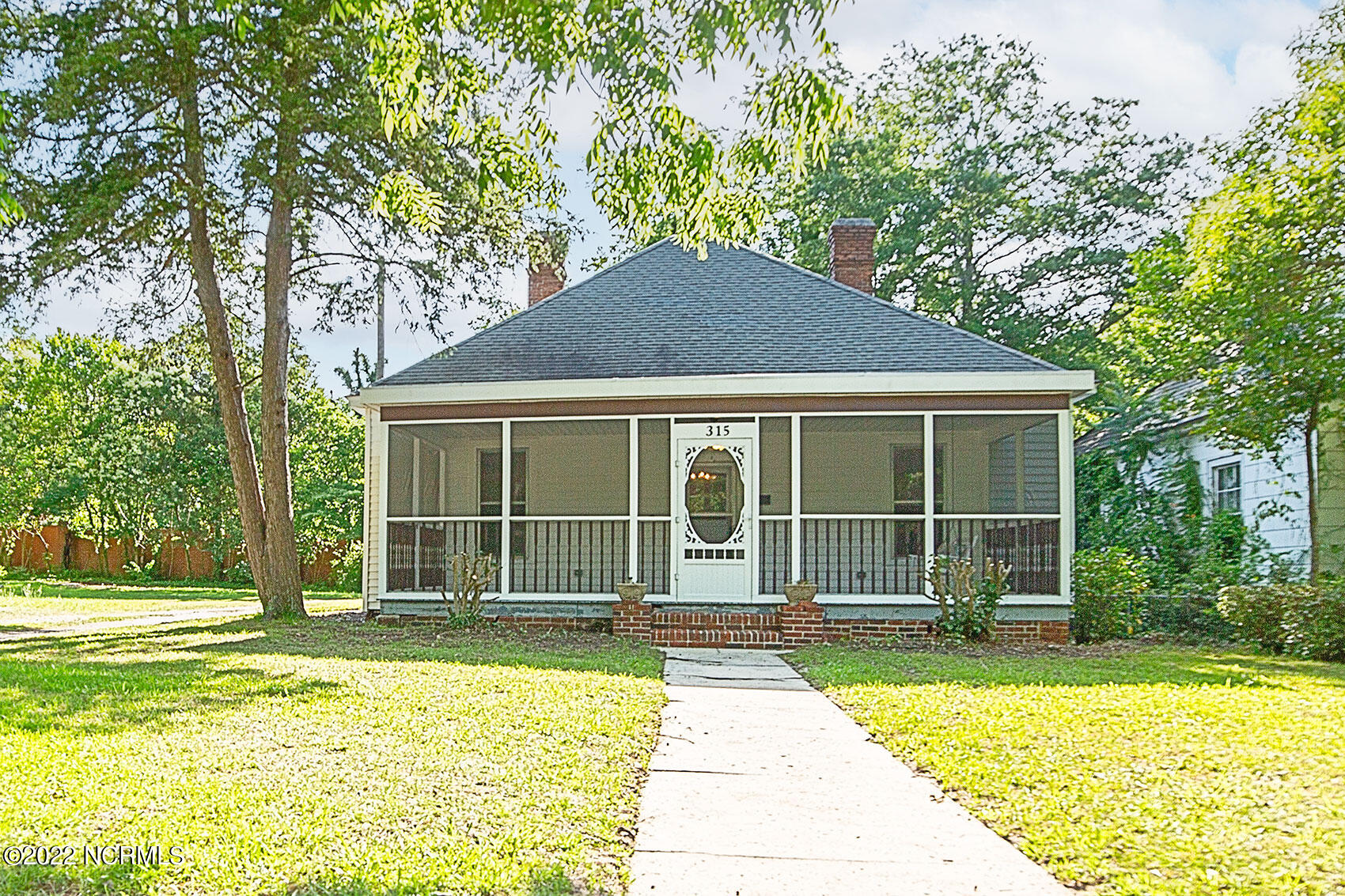 315 Steele Street Rockingham, NC 28379 - Photo 1 of 41 2