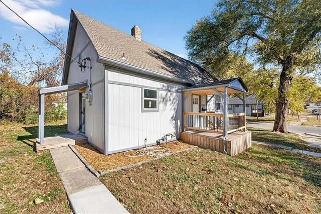 $125,000 | 2200 North 11th Street, Kansas City, KS 66104