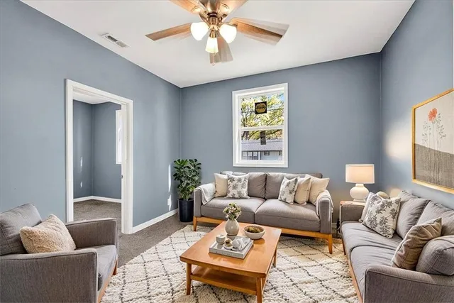 $125,000 | 2200 North 11th Street, Kansas City, KS 66104