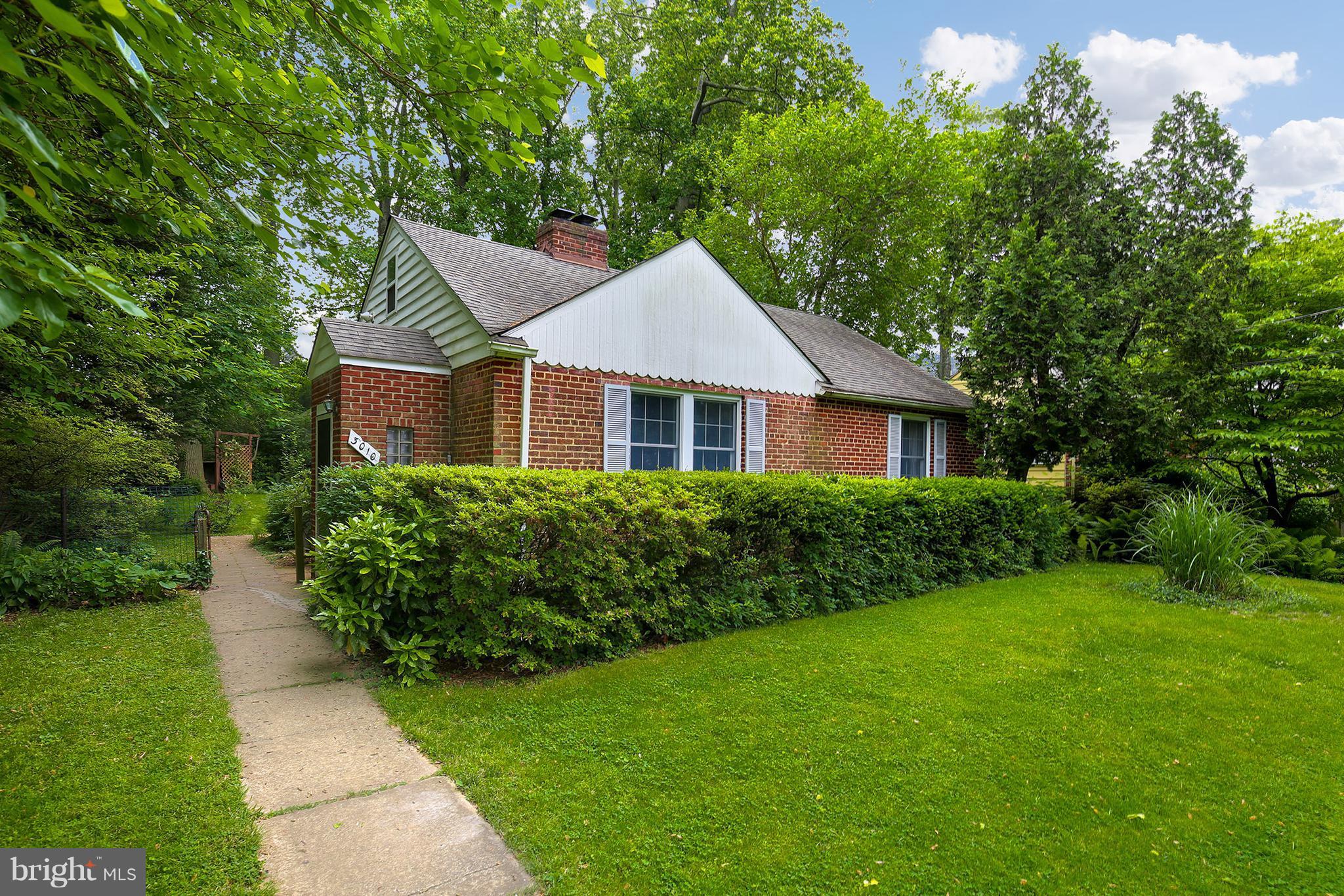 3010 Dawson Avenue Silver Spring, MD 20902 - Photo 1 of 29 Exterior (Front)