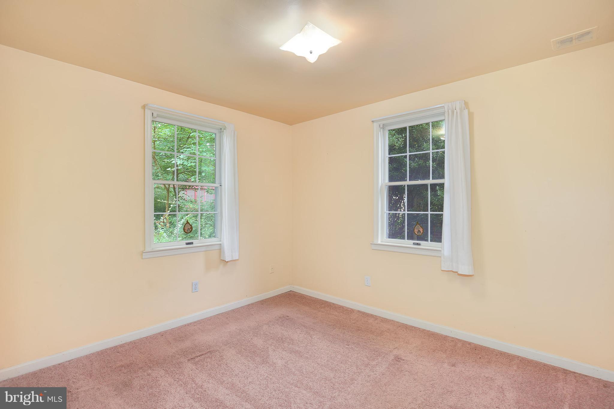 3010 Dawson Avenue Silver Spring, MD 20902 - Photo 13 of 29 Bedroom