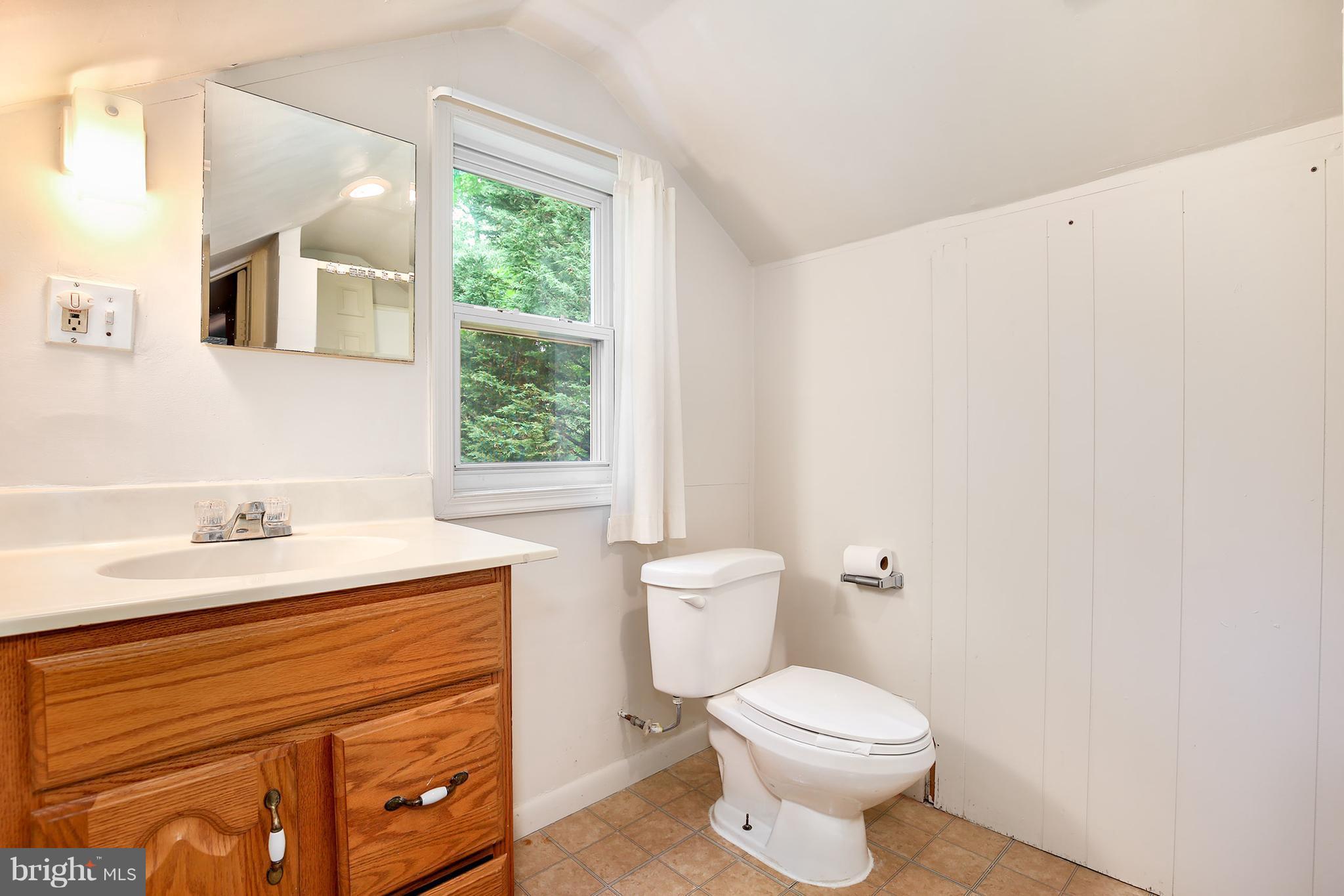 3010 Dawson Avenue Silver Spring, MD 20902 - Photo 21 of 29 Bath
