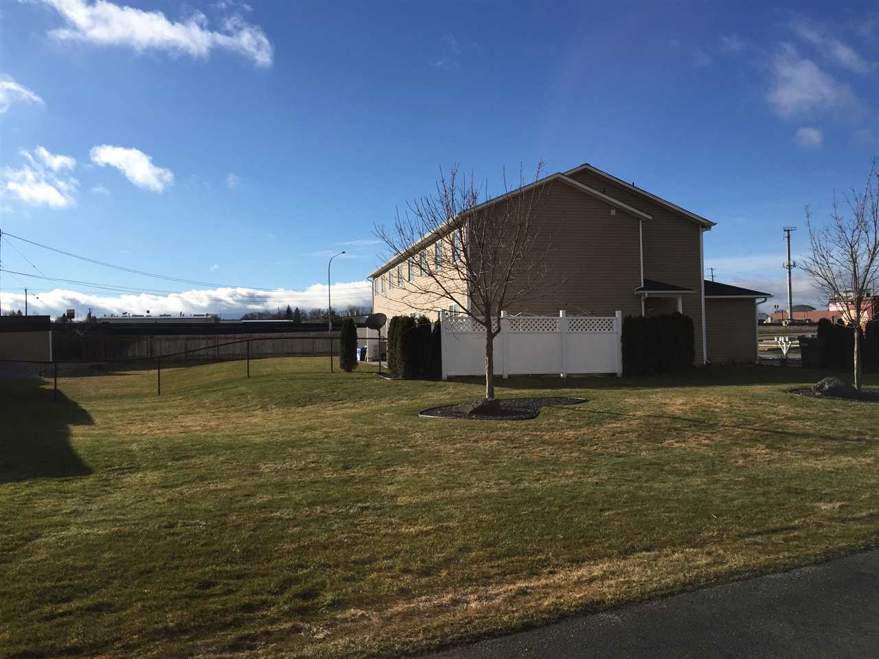 2706-2722 North Boeing Road Spokane, WA 99206 - Photo 2 of 11 Gallery Image 2
