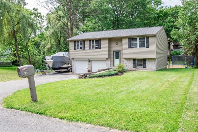 127 Crosslands Road Butler, PA 16002 - Photo 3 of 17