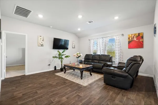 $300,000 | 19916 Ann Richards Avenue, Manor, TX 78653