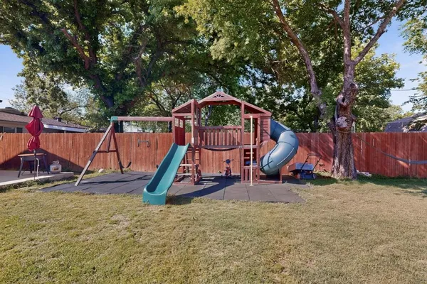 $365,000 | 602 North Bagdad Road, Grand Prairie, TX 75050