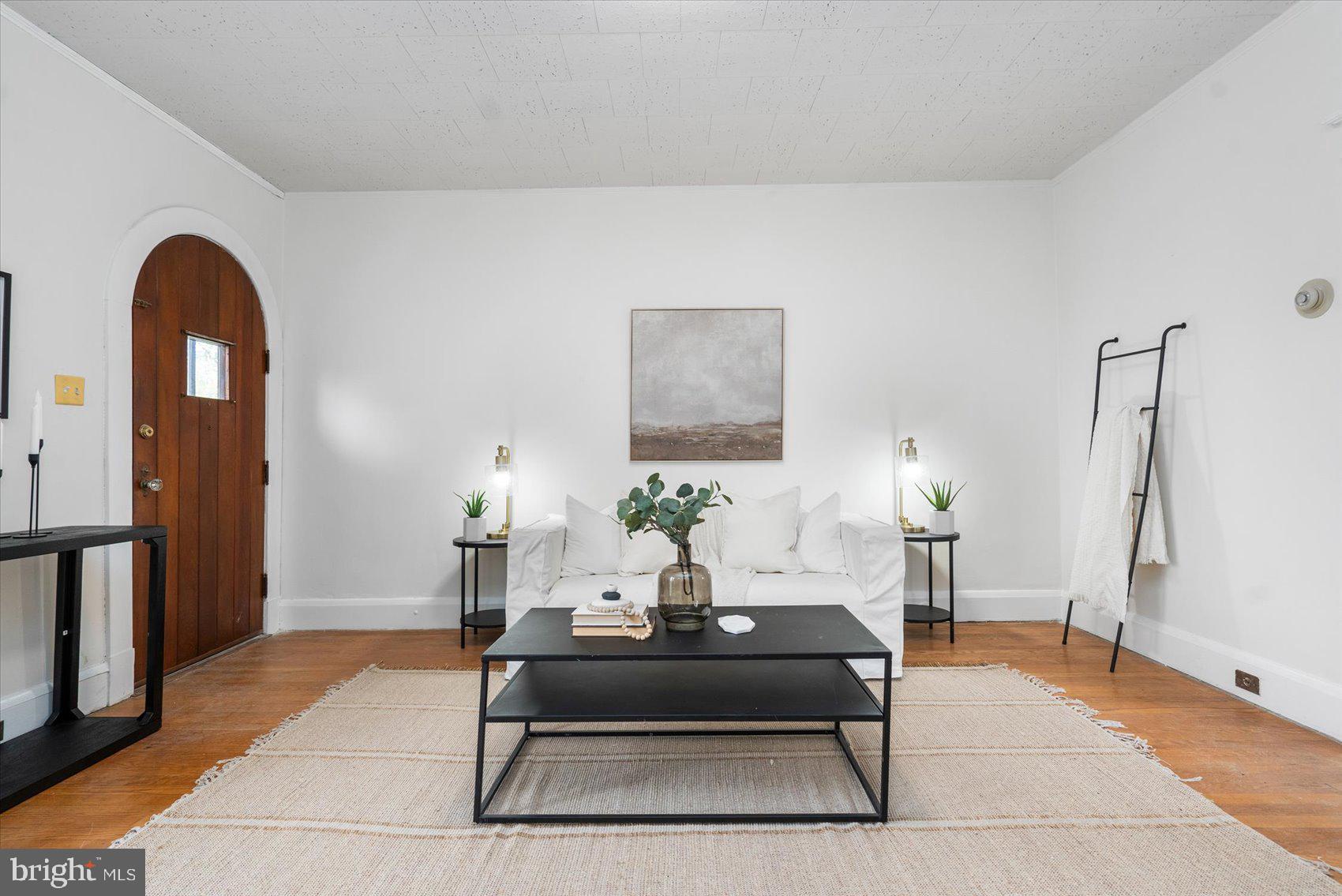 4407 Harcourt Road Baltimore, MD 21214 - Photo 11 of 39