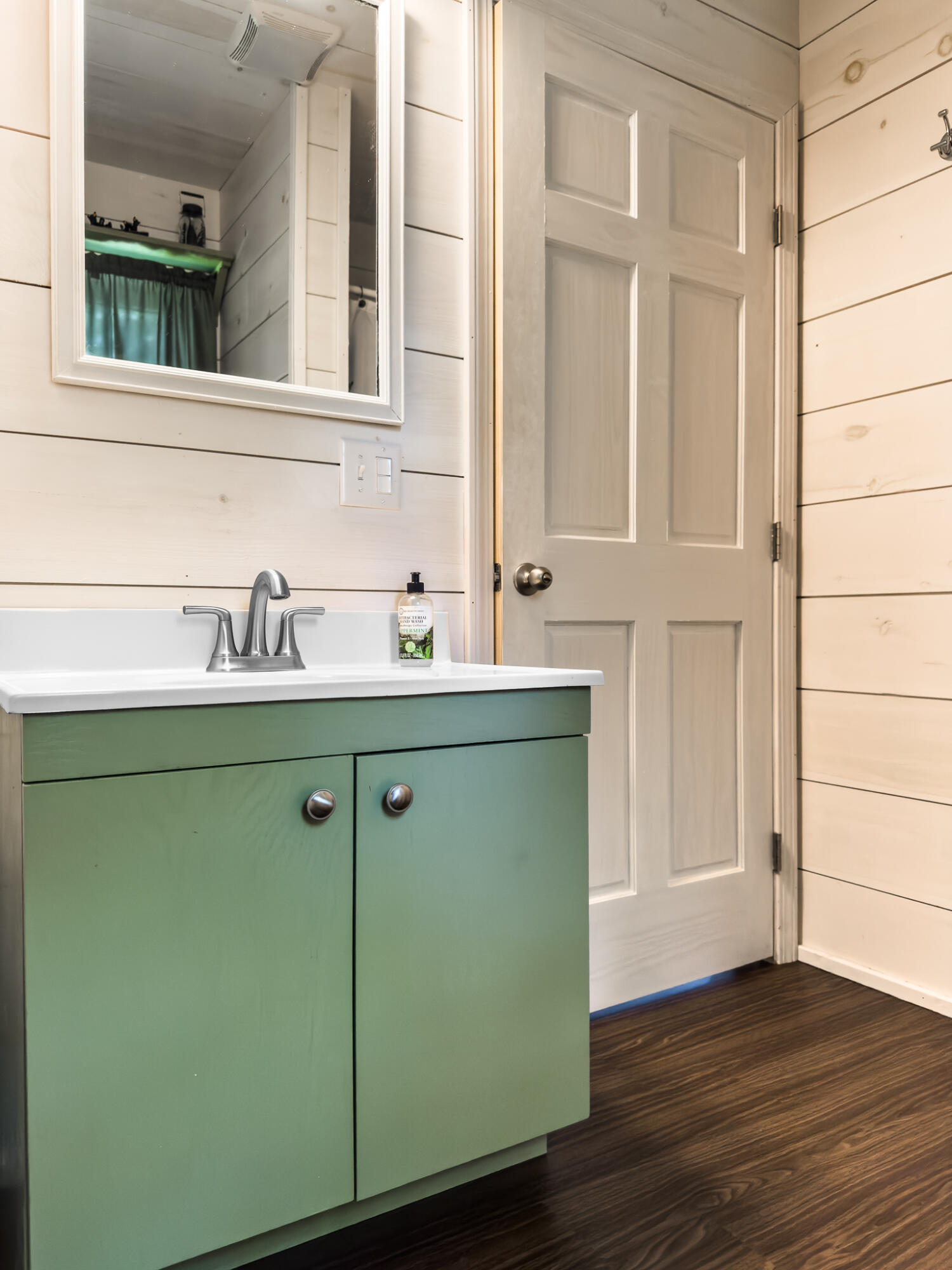 95 Bear Point Road Dover-Foxcroft, ME 04426 - Photo 16 of 40 Sebec Interiors-12
