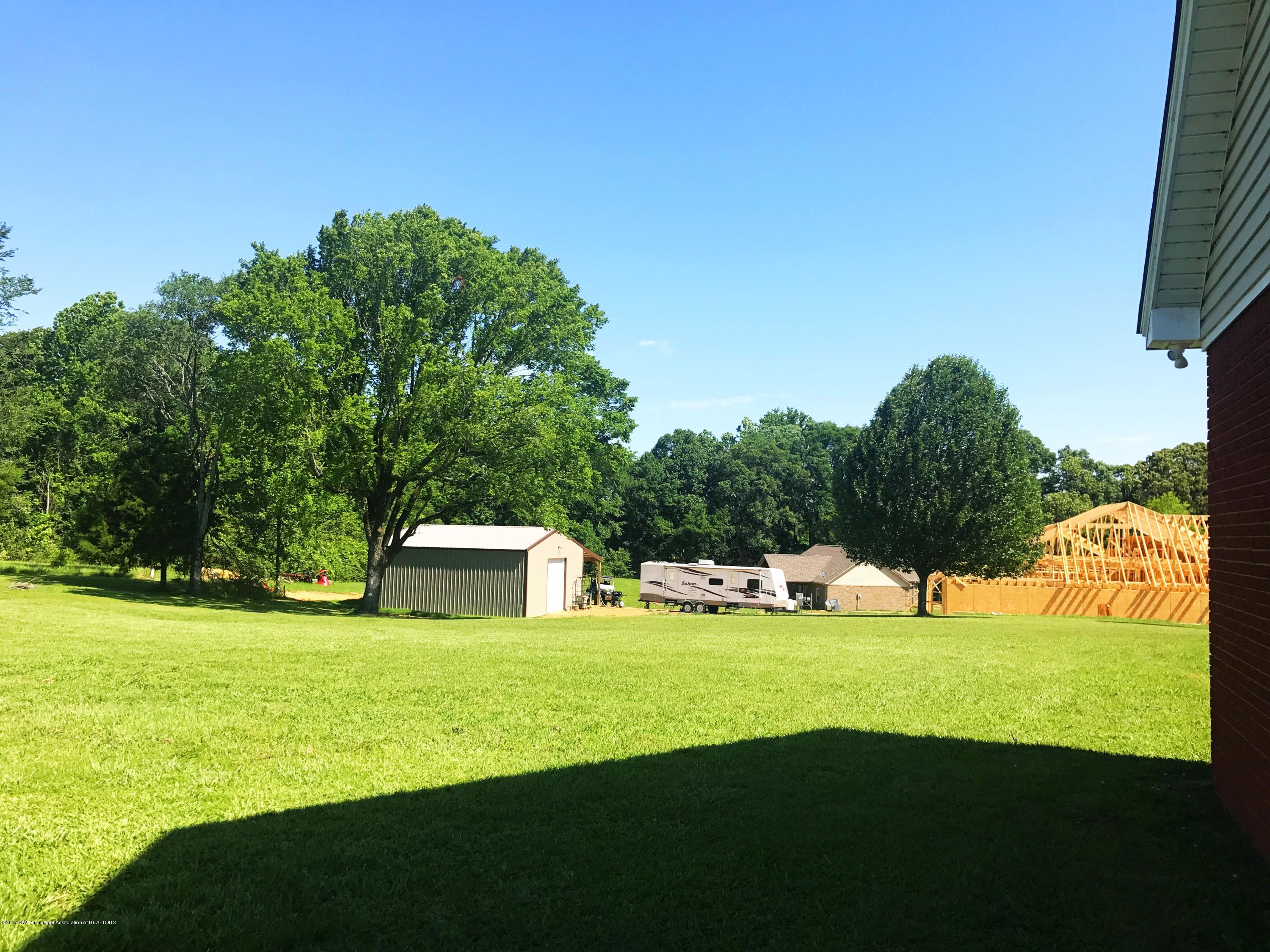 4067 Good Hope Road Batesville, MS 38606 - Photo 12 of 47 IMG_4734