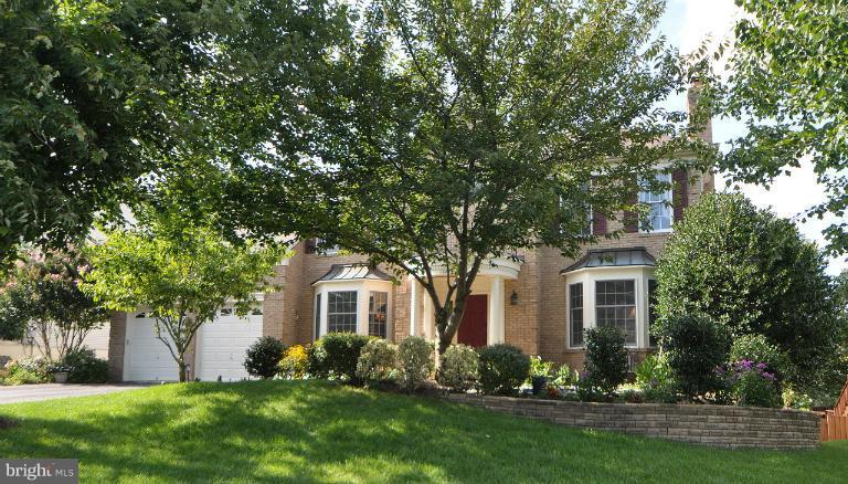 10874 Hunter Gate Way Reston, VA 20194 - Photo 30 of 30 Exterior (Front)