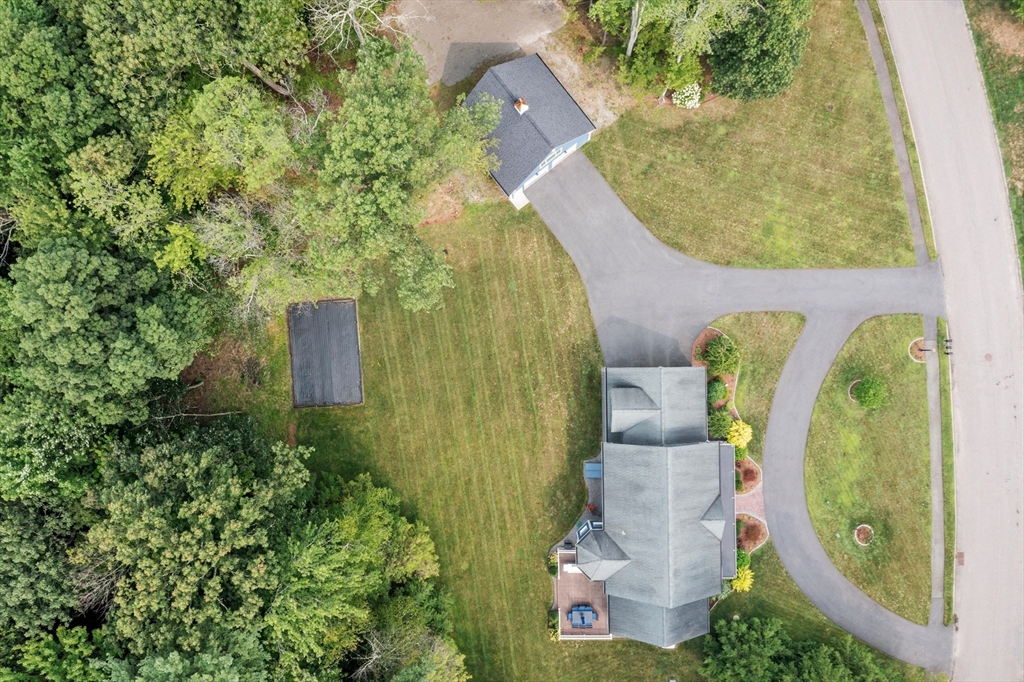 16 Village Road Pepperell, MA 01463 - Photo 38 of 40