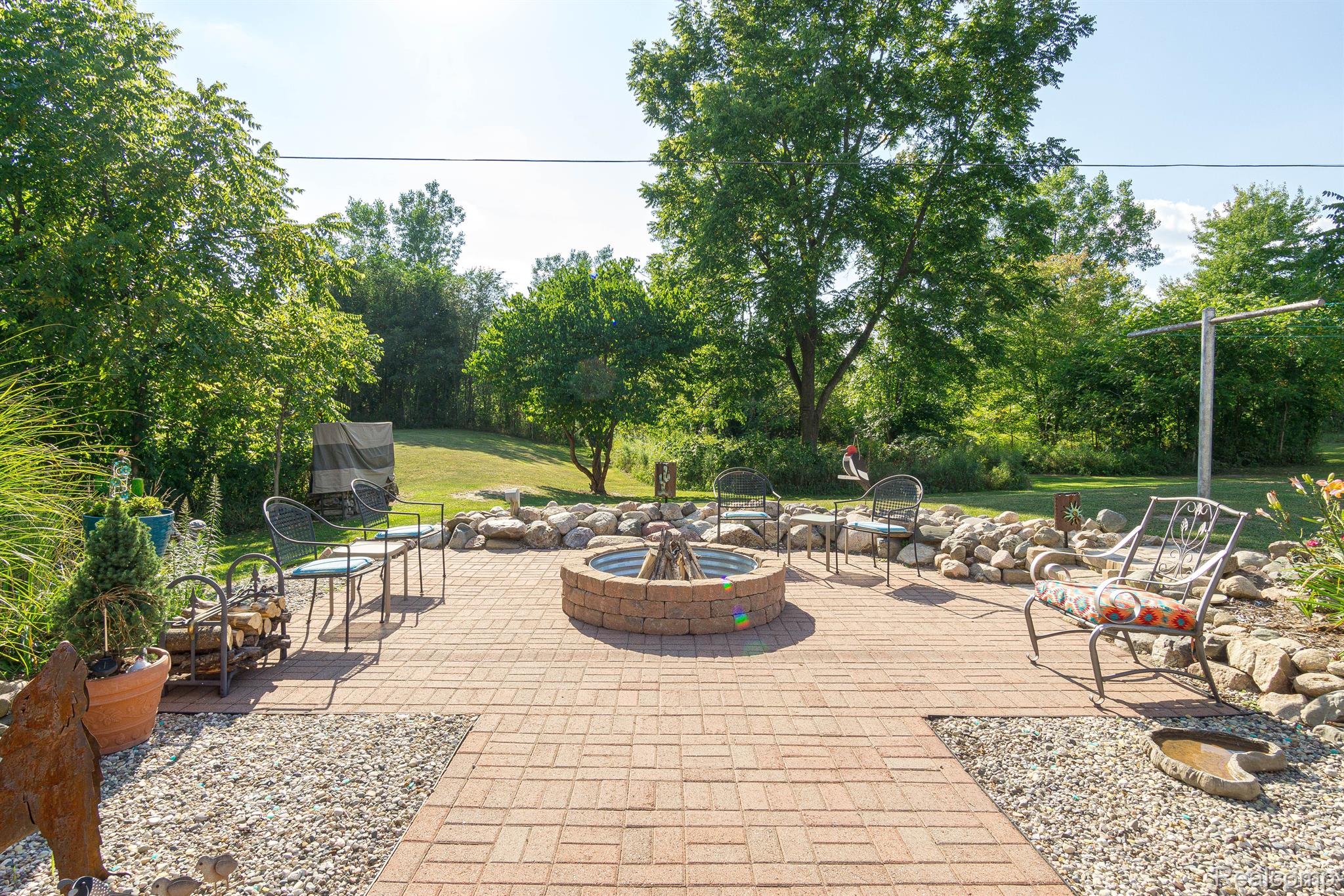 2031 Brewer Road Howell, MI 48855 - Photo 23 of 27 Gallery Image 23