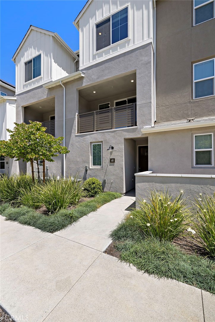 61 Wheelbarrow Road Rancho Mission Viejo, CA 92694 - Photo 42 of 74 front view of a building