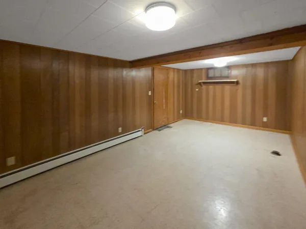 $92,900 | 939 Duluth Avenue North, Thief River Falls, MN 56701