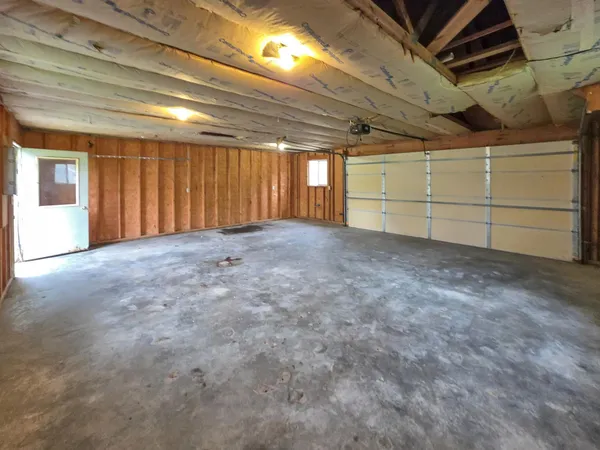 $92,900 | 939 Duluth Avenue North, Thief River Falls, MN 56701