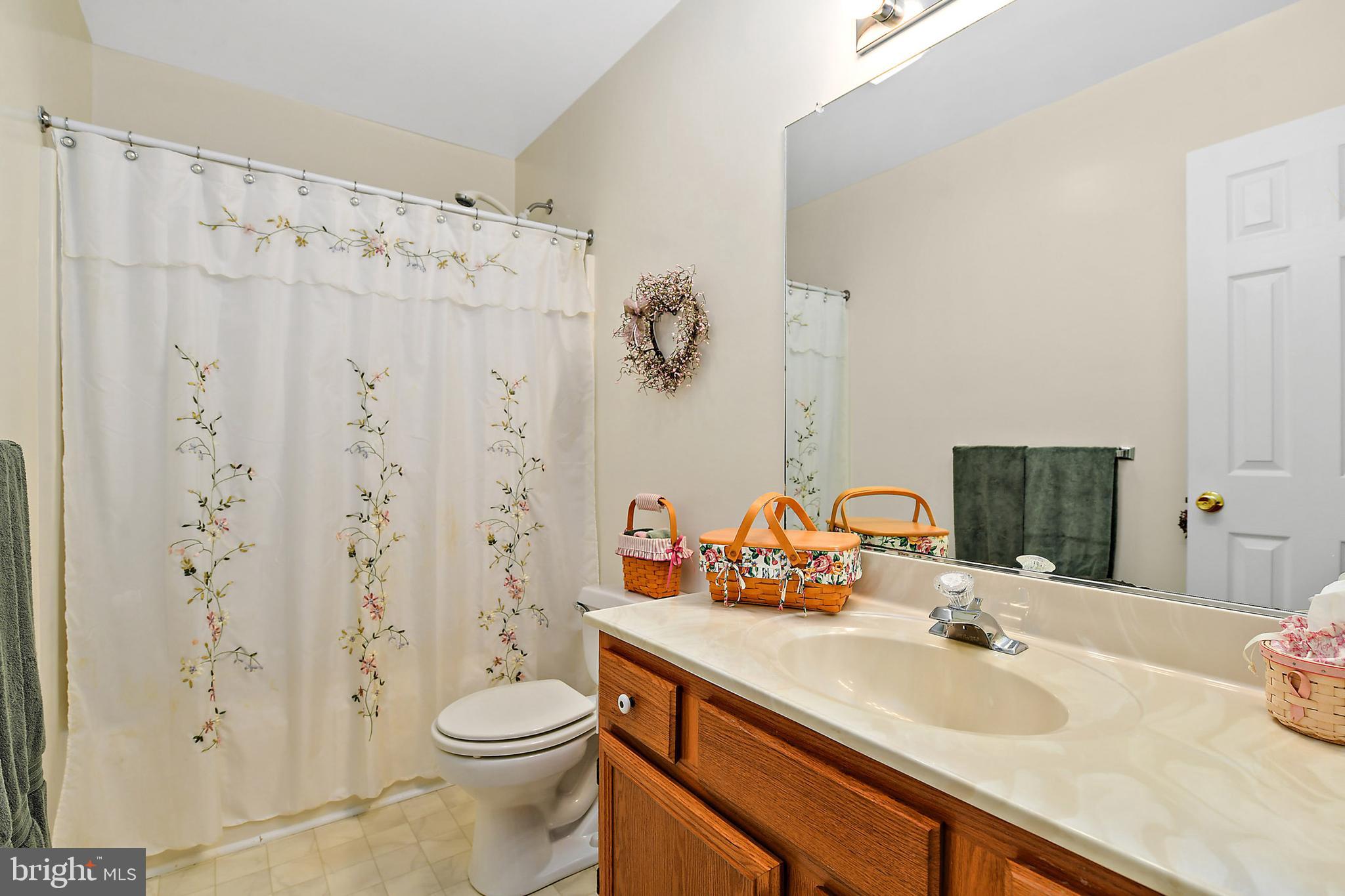 39 Watertown Road Ocean Pines, MD 21811 - Photo 14 of 29 master bathroom