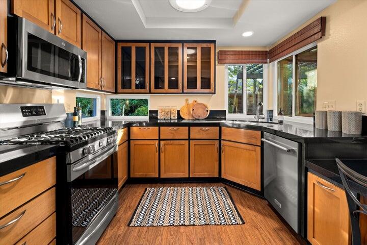 731 Dos Hermanos Road Santa Barbara, CA 93111 - Photo 6 of 27 7