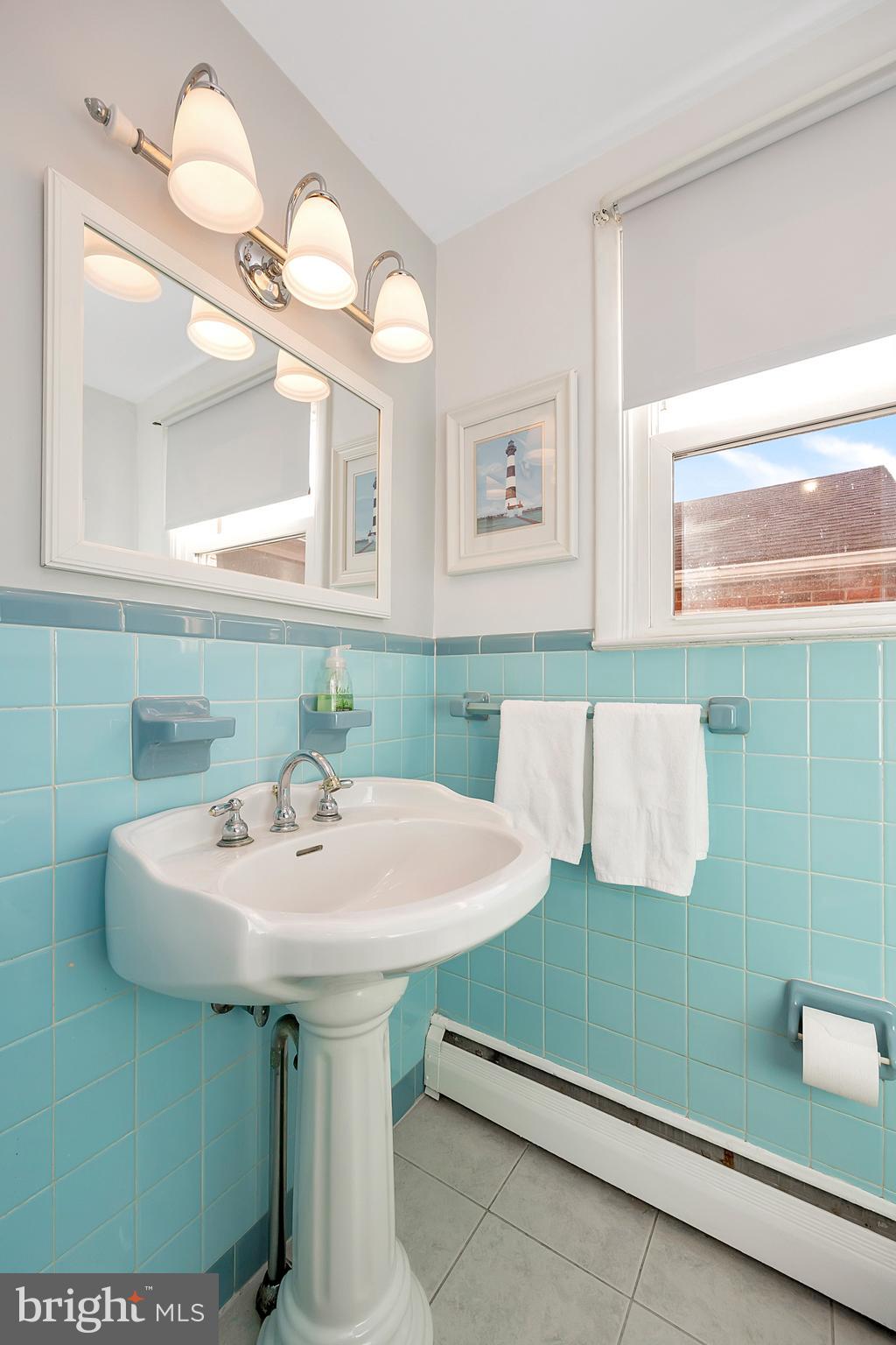 320 Hill Road Havertown, PA 19083 - Photo 16 of 77