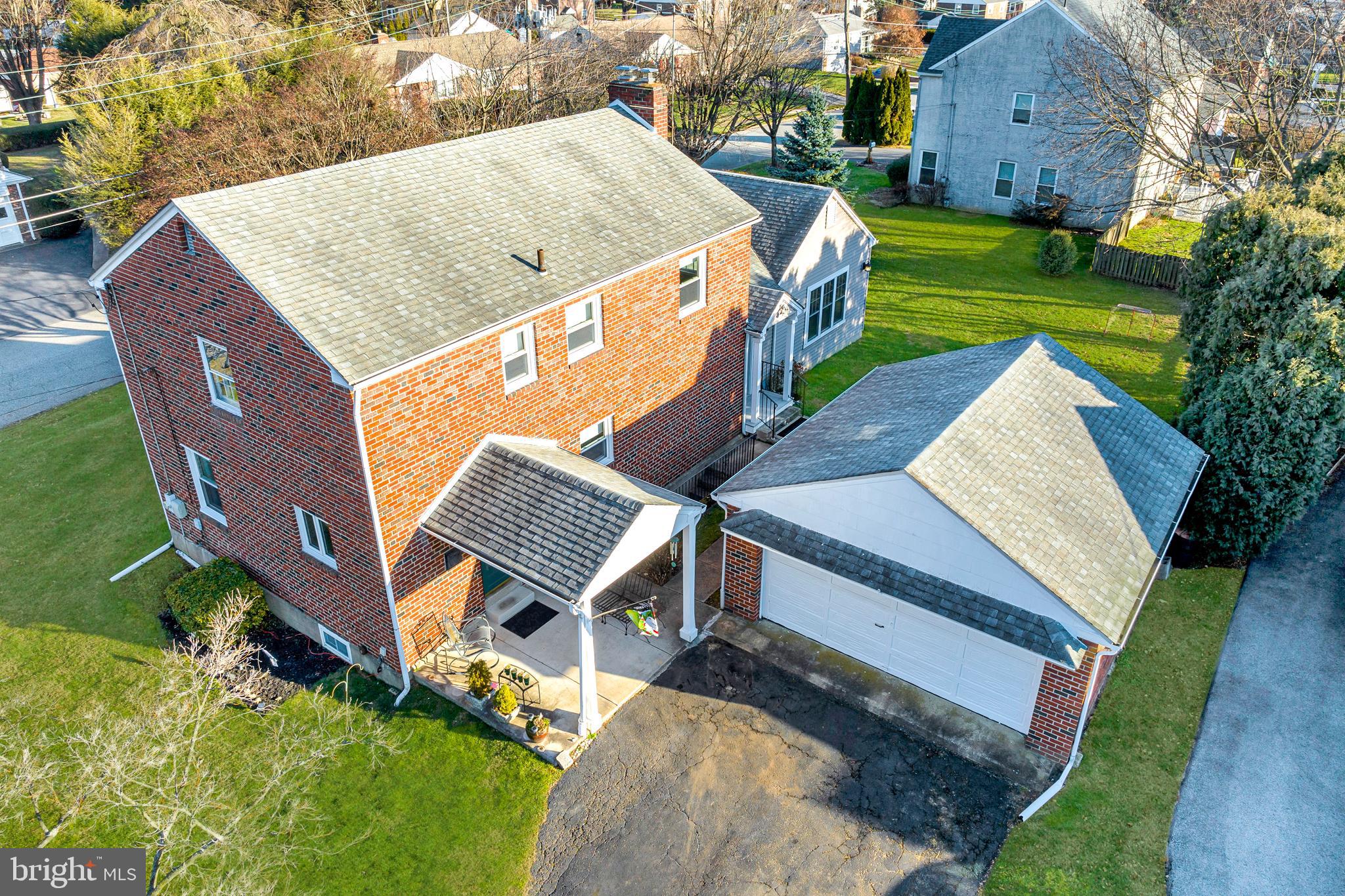 320 Hill Road Havertown, PA 19083 - Photo 4 of 77