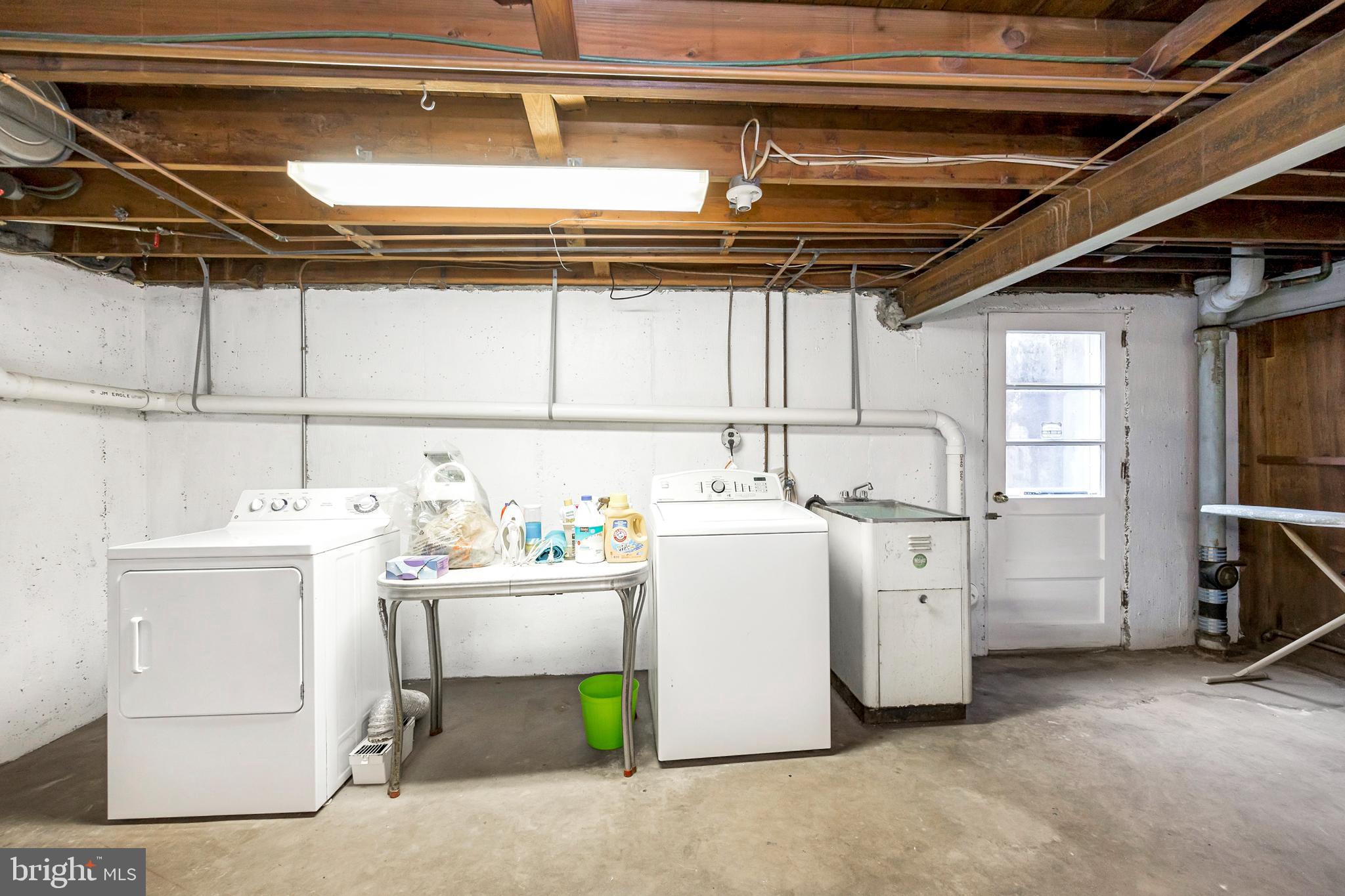 320 Hill Road Havertown, PA 19083 - Photo 41 of 77 Lower level laundry