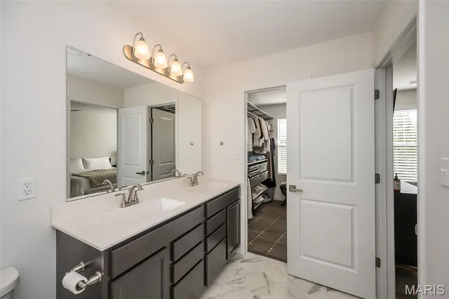 $415,000 | 1053 Geyer Grove, Unit 9, Kirkwood, MO 63122