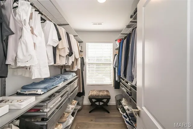 $415,000 | 1053 Geyer Grove, Unit 9, Kirkwood, MO 63122