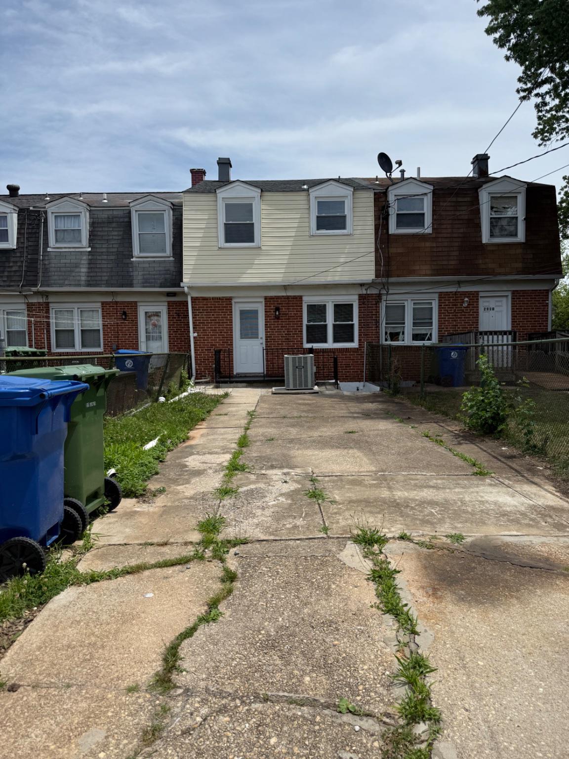 2908 Mallview Road Baltimore, MD 21230 - Photo 22 of 22 a front view of a house with a yard