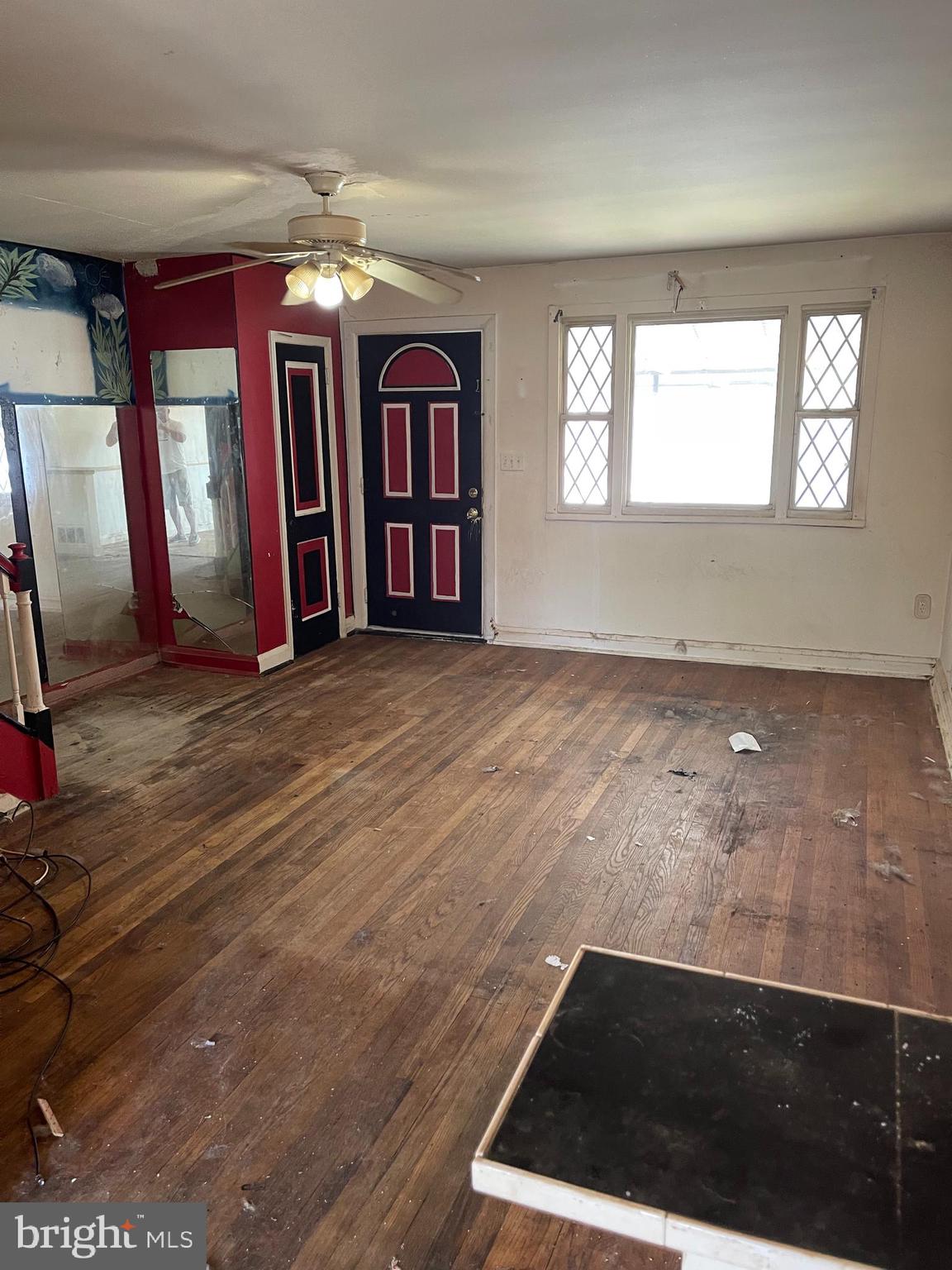 1910 Jasmine Road Baltimore, MD 21222 - Photo 2 of 8