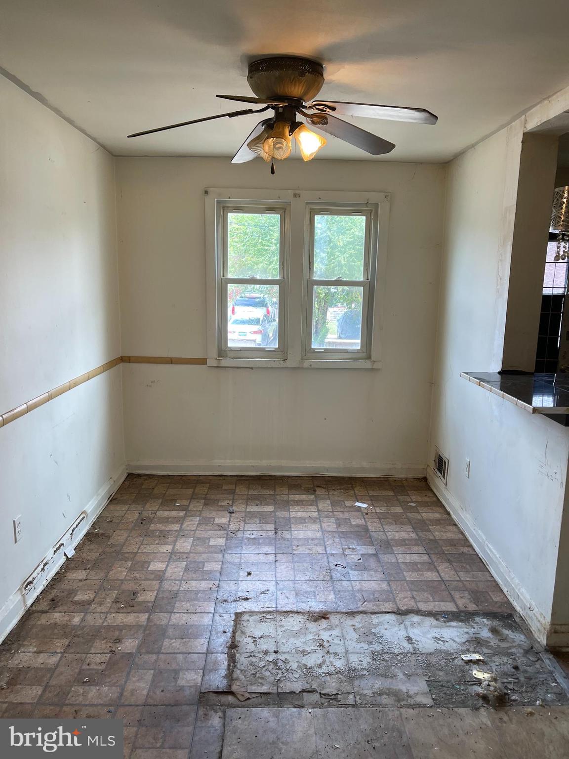 1910 Jasmine Road Baltimore, MD 21222 - Photo 3 of 8