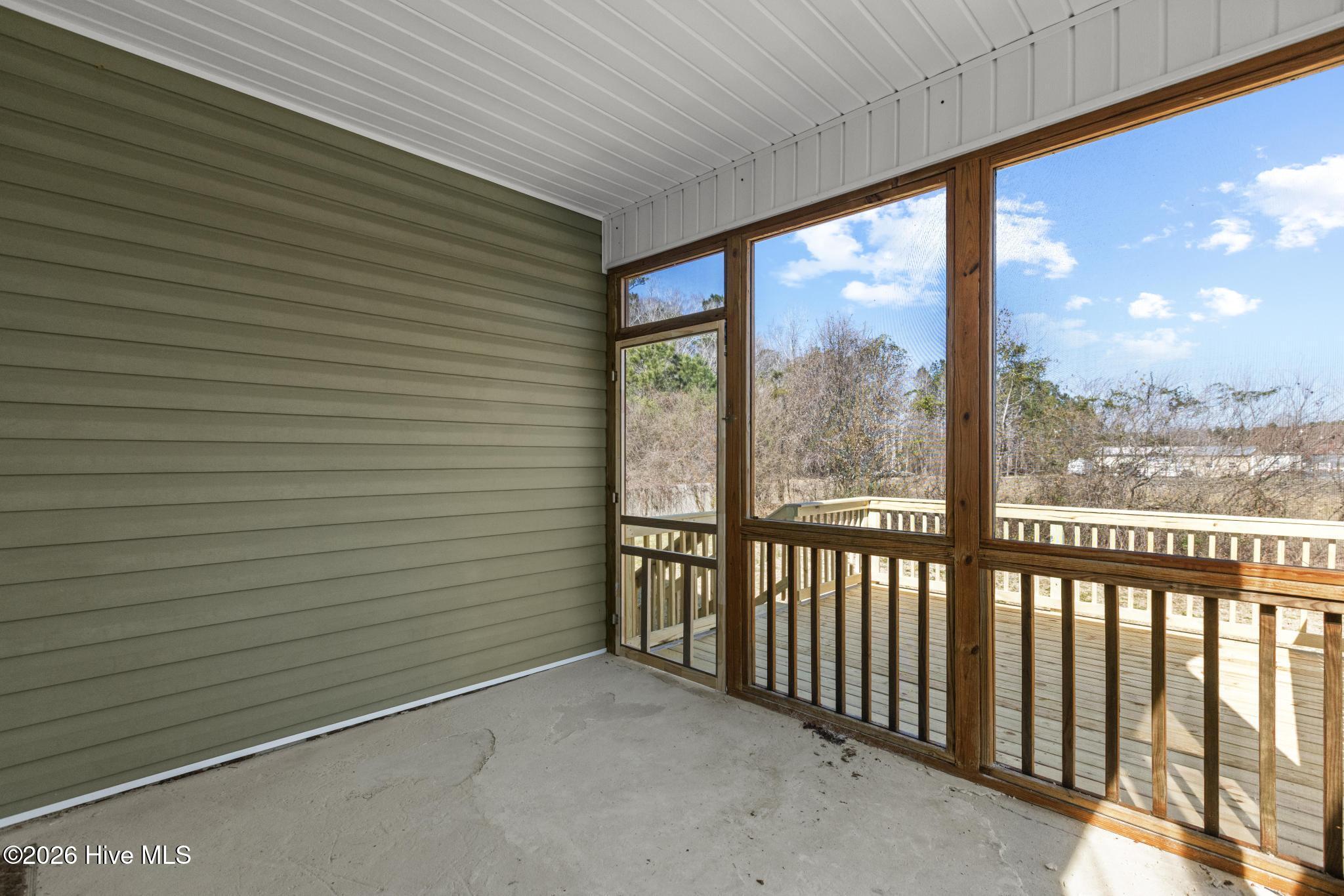152 Hawks Point Road Jacksonville, NC 28540 - Photo 30 of 34 425A6327