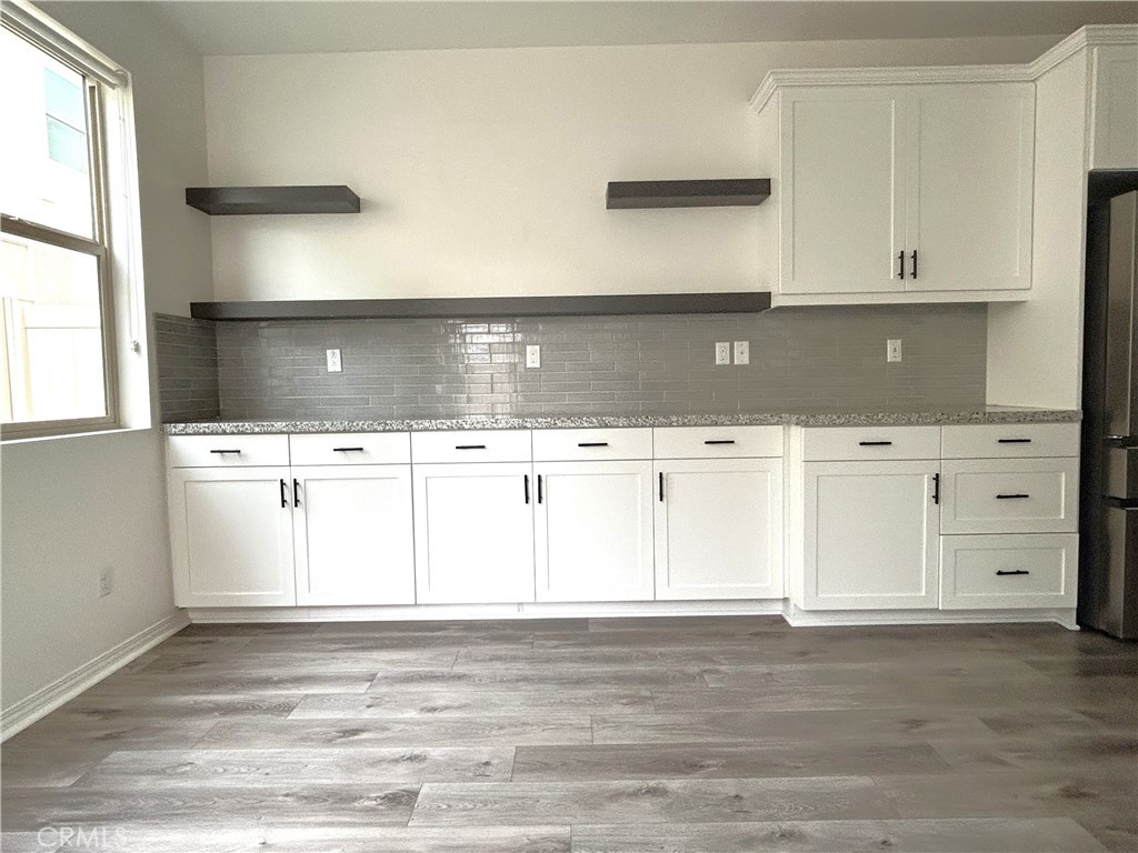 4170 Powell Way Corona, CA 92883 - Photo 8 of 31