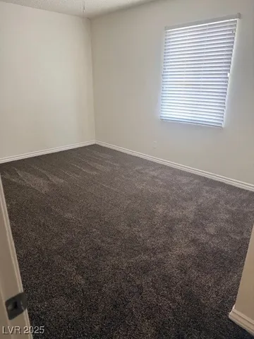 $1,800 | 572 Burton Street, Henderson, NV 89015