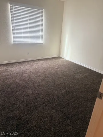 $1,800 | 572 Burton Street, Henderson, NV 89015