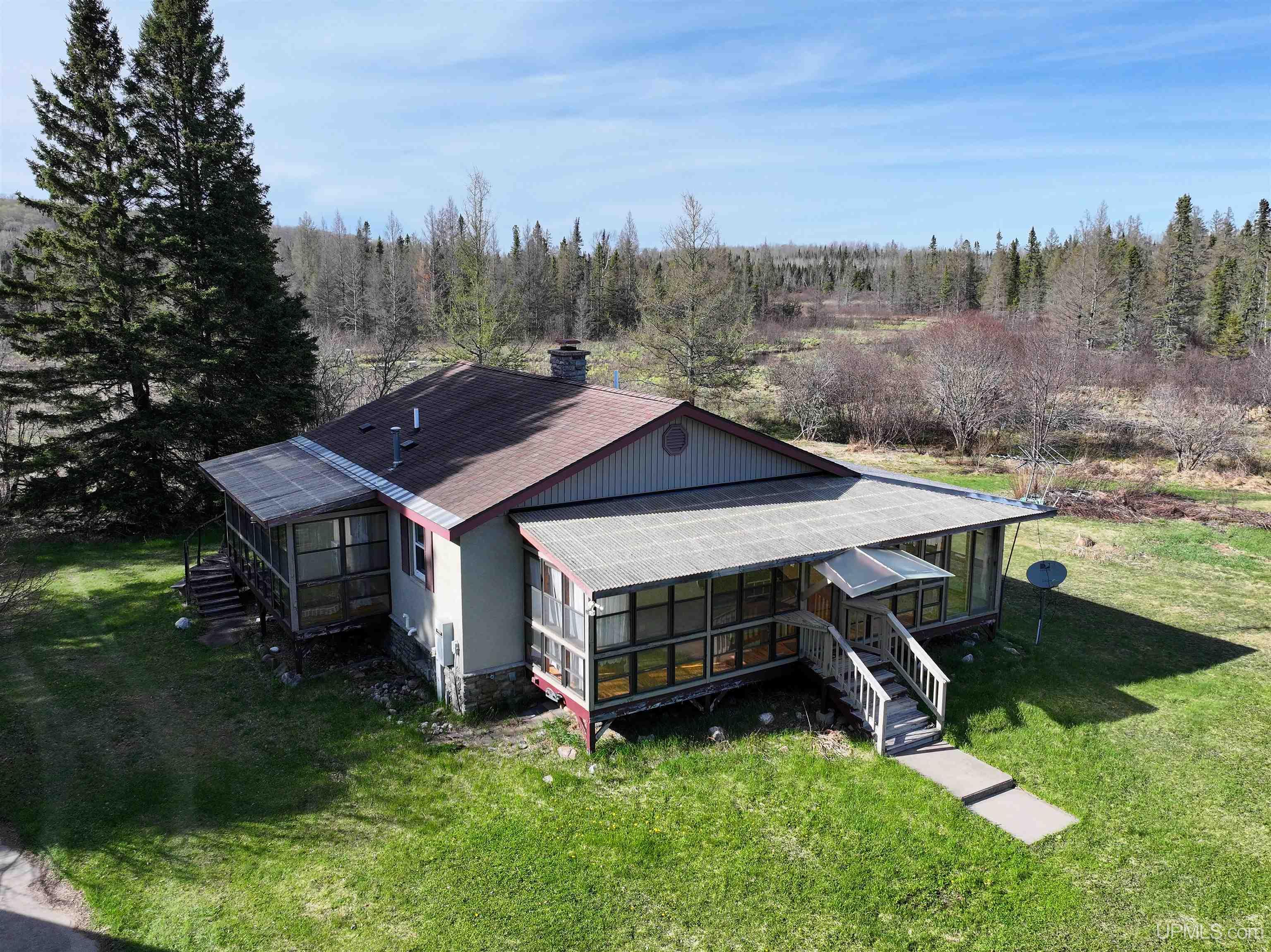 109 Offerman Road Amasa, MI 49903 - Photo 6 of 76