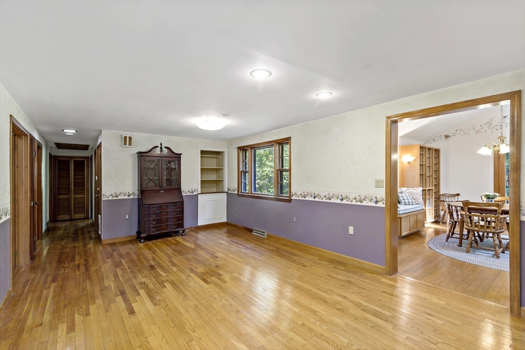 145 County Road Plympton, MA 02367 - Photo 8 of 28 Gallery Image 8