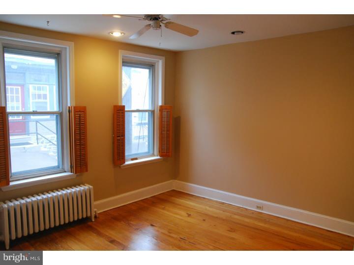 350 Carson Street Philadelphia, PA 19128 - Photo 3 of 24
