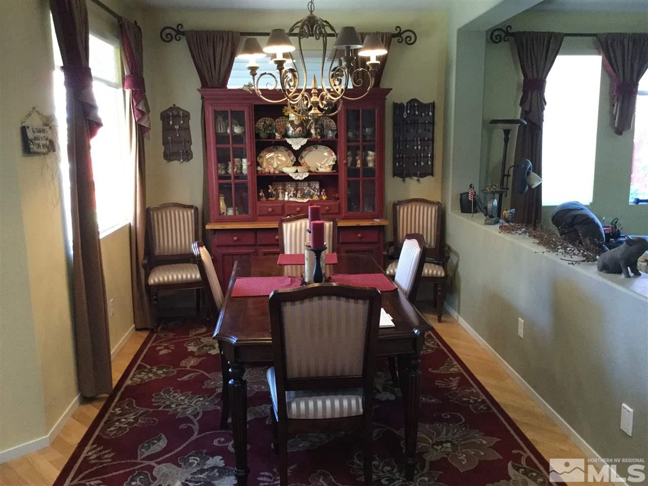 10135 Donner Peak Drive Reno, NV 89521 - Photo 11 of 30 Photo 11